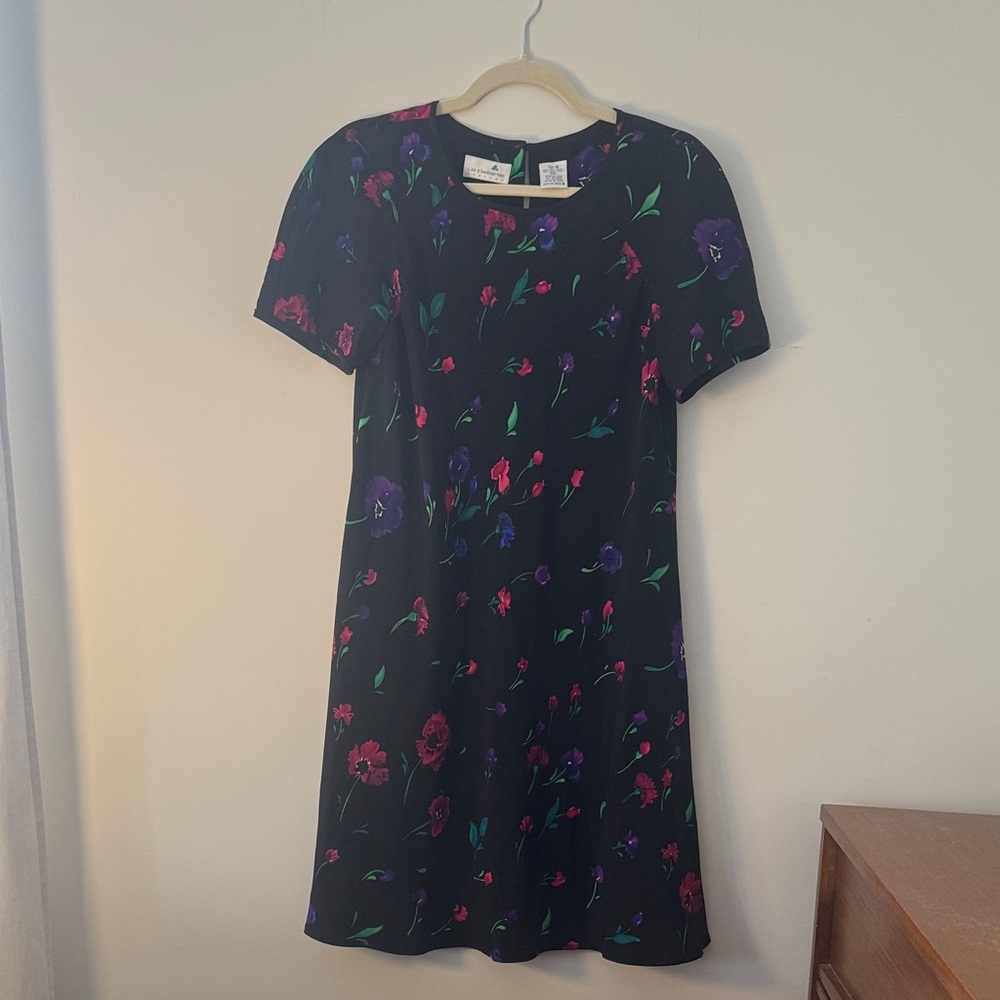100% Silk Vintage Floral Short Sleeve Dress